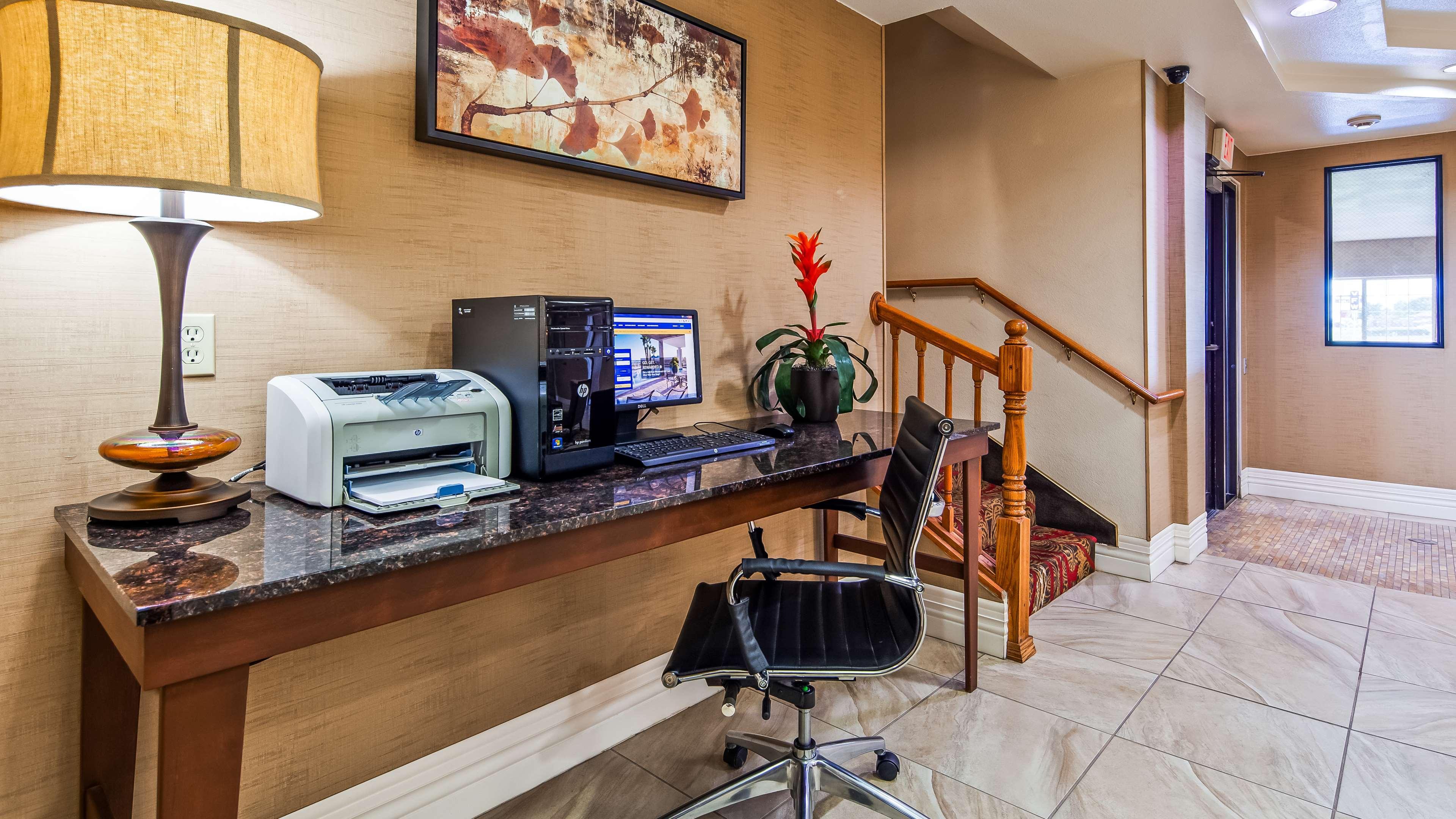 Best Western Parsons Inn Luaran gambar